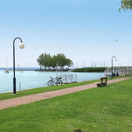Balatontourist Fuered-1 By Interhome Balatonfured