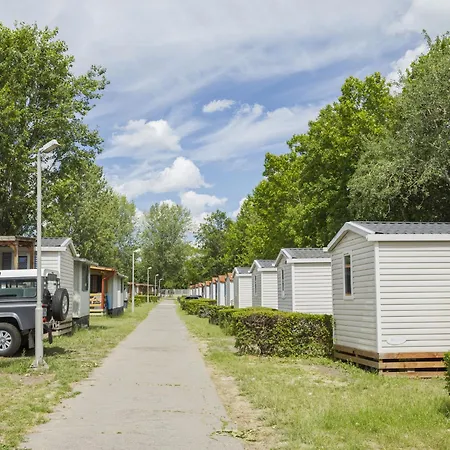 Dom wakacyjny Balatontourist Fuered-1 By Interhome